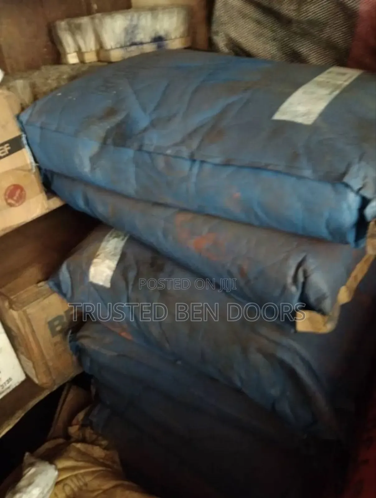 Blue Iron Oxide Pigment for Construction Works