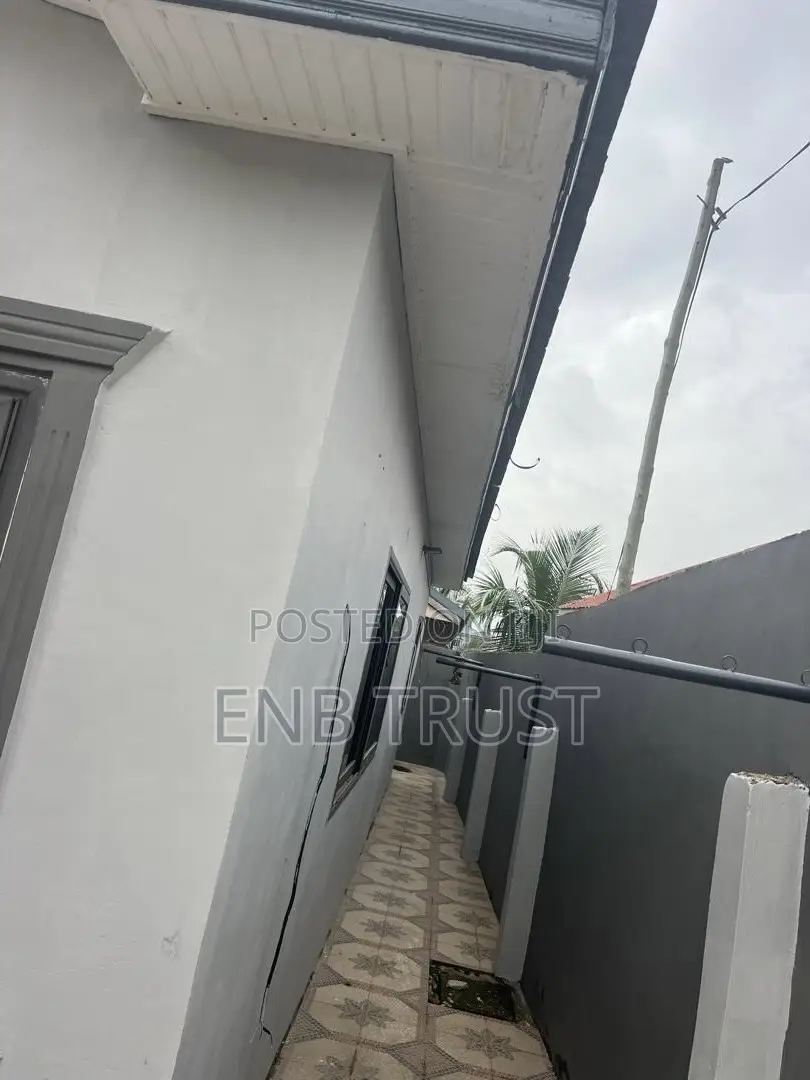 3bdrm House in Odumase, Ga South Municipal for sale