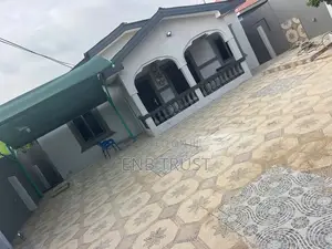 3bdrm House in Odumase, Ga South Municipal for sale