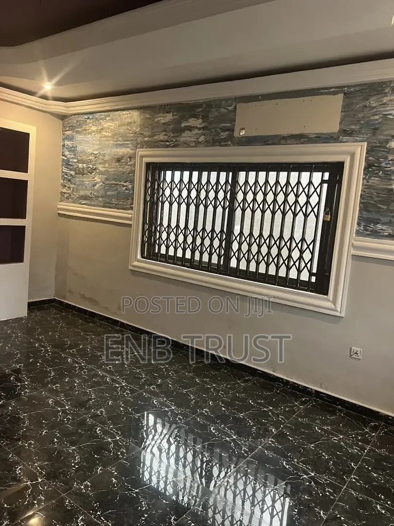 3bdrm House in Odumase, Ga South Municipal for sale