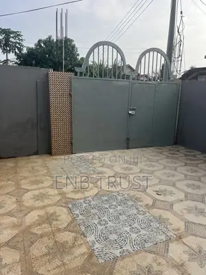 3bdrm House in Odumase, Ga South Municipal for sale