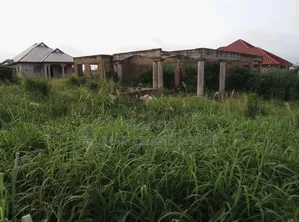 4bdrm House in 4 Bedrooms House For, Kumasi Metropolitan for sale