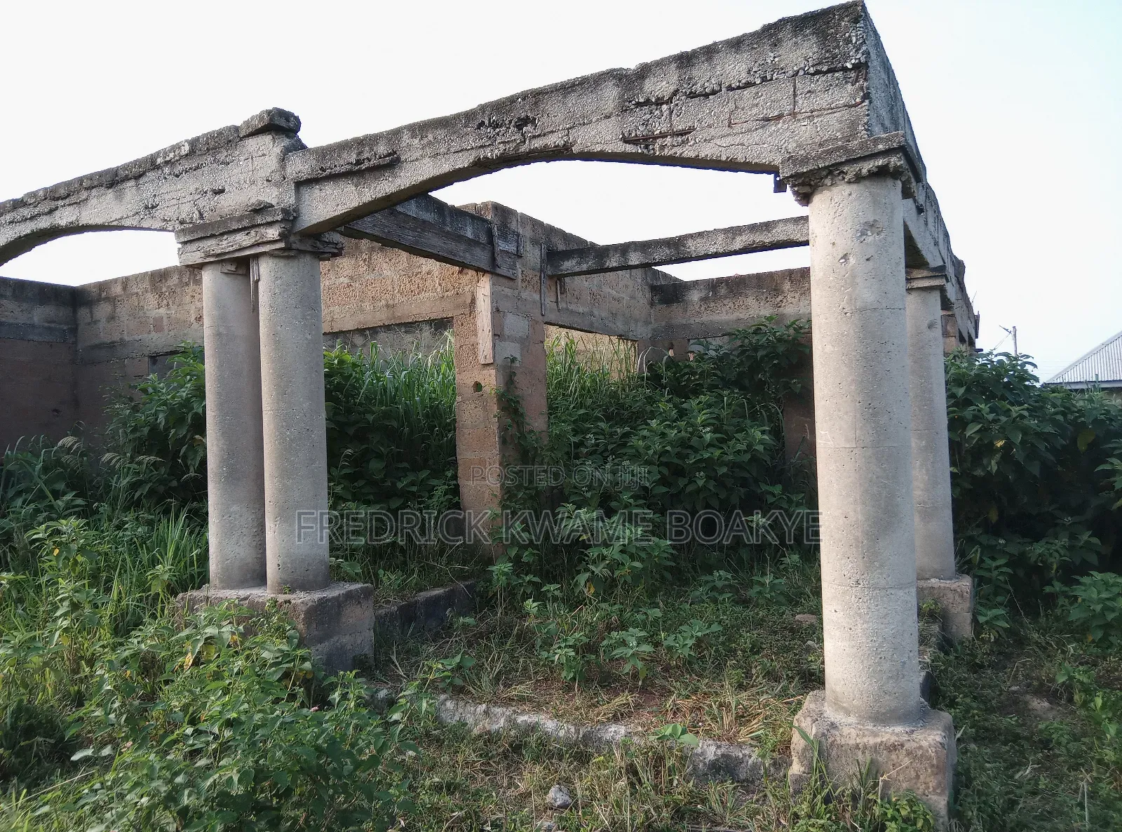 4bdrm House in 4 Bedrooms House For, Kumasi Metropolitan for sale