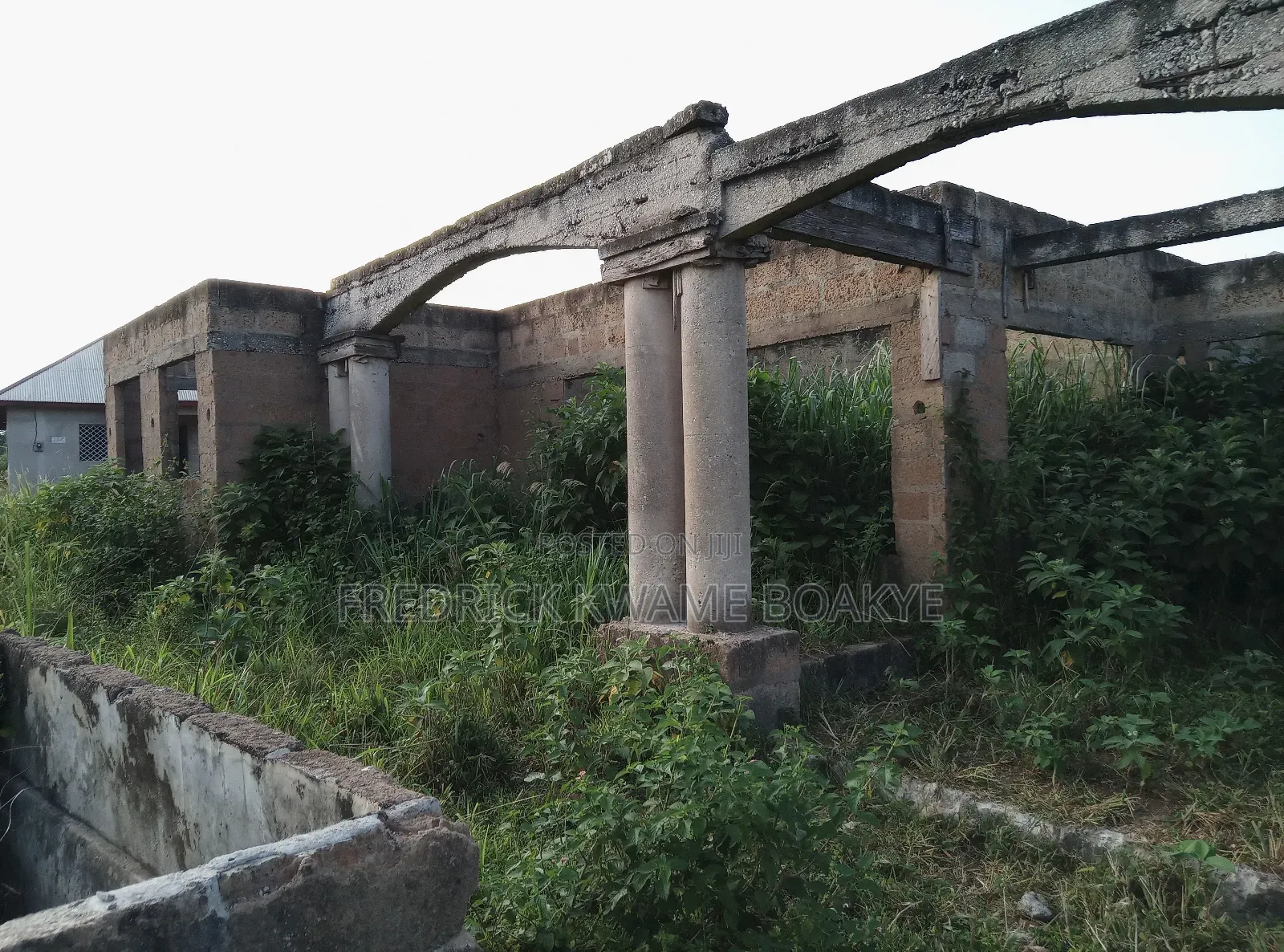 4bdrm House in 4 Bedrooms House For, Kumasi Metropolitan for sale