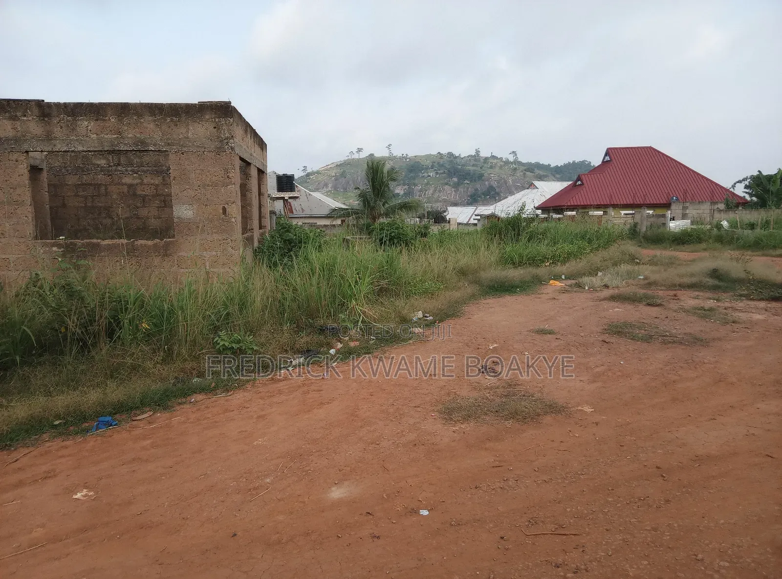 4bdrm House in 4 Bedrooms House For, Kumasi Metropolitan for sale