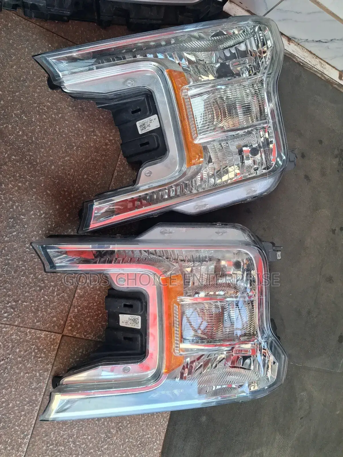 Headlight Ford F150 2018-2020
