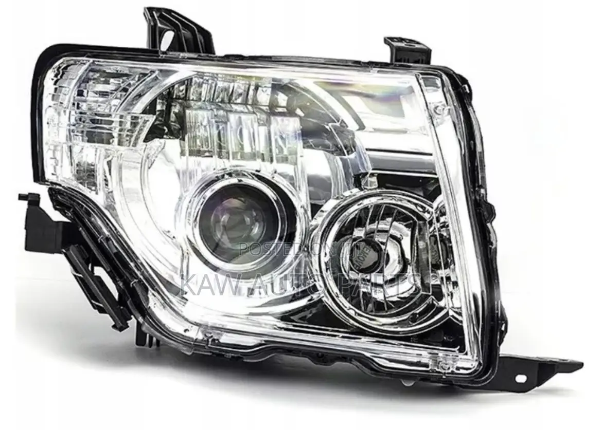 2007,2008,2009,2010,2011,2012,2013,2014 Headlight For Mitsubish Pajero
