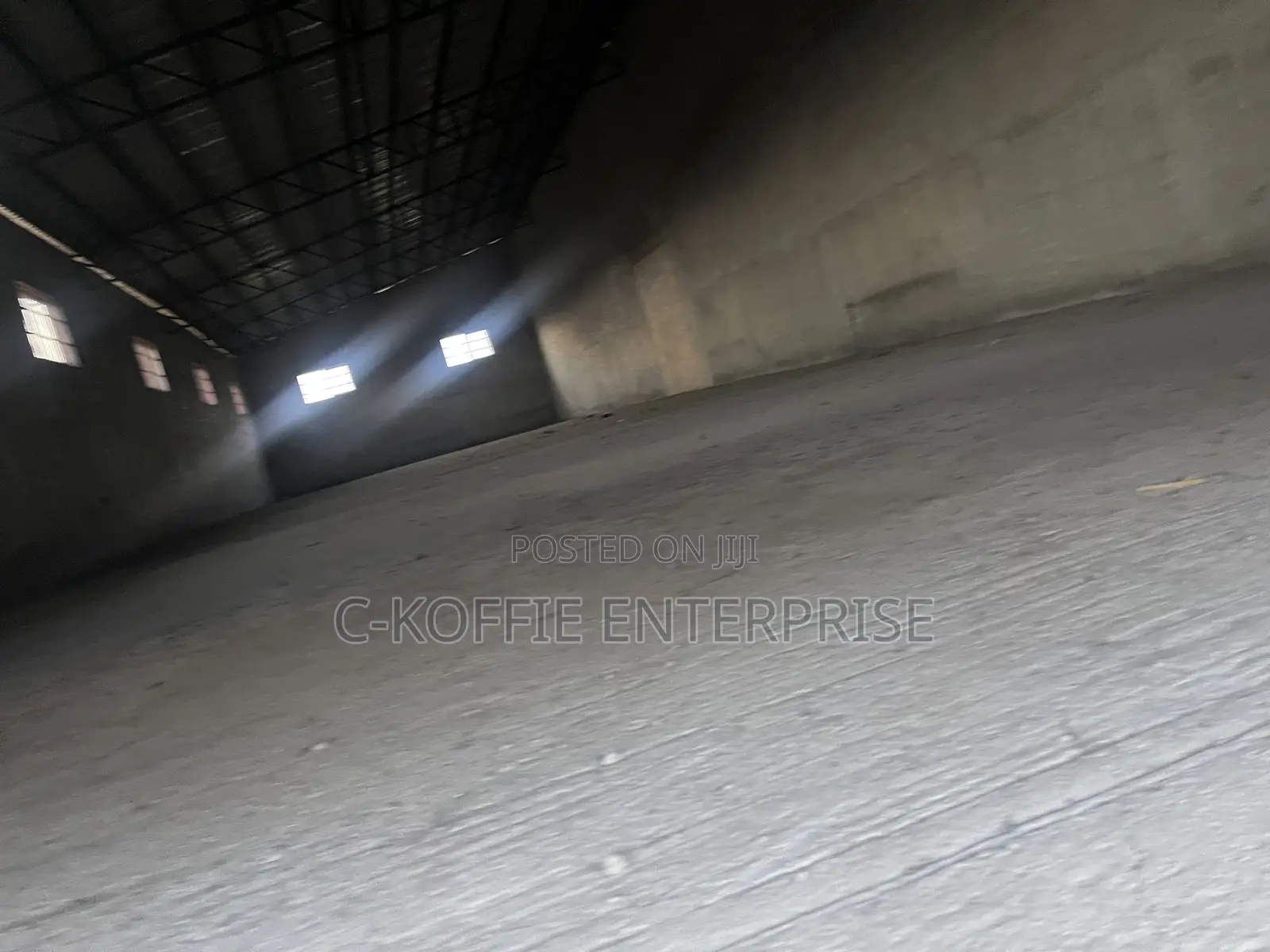 1000 SQM Warehouse at Avenor for Sale