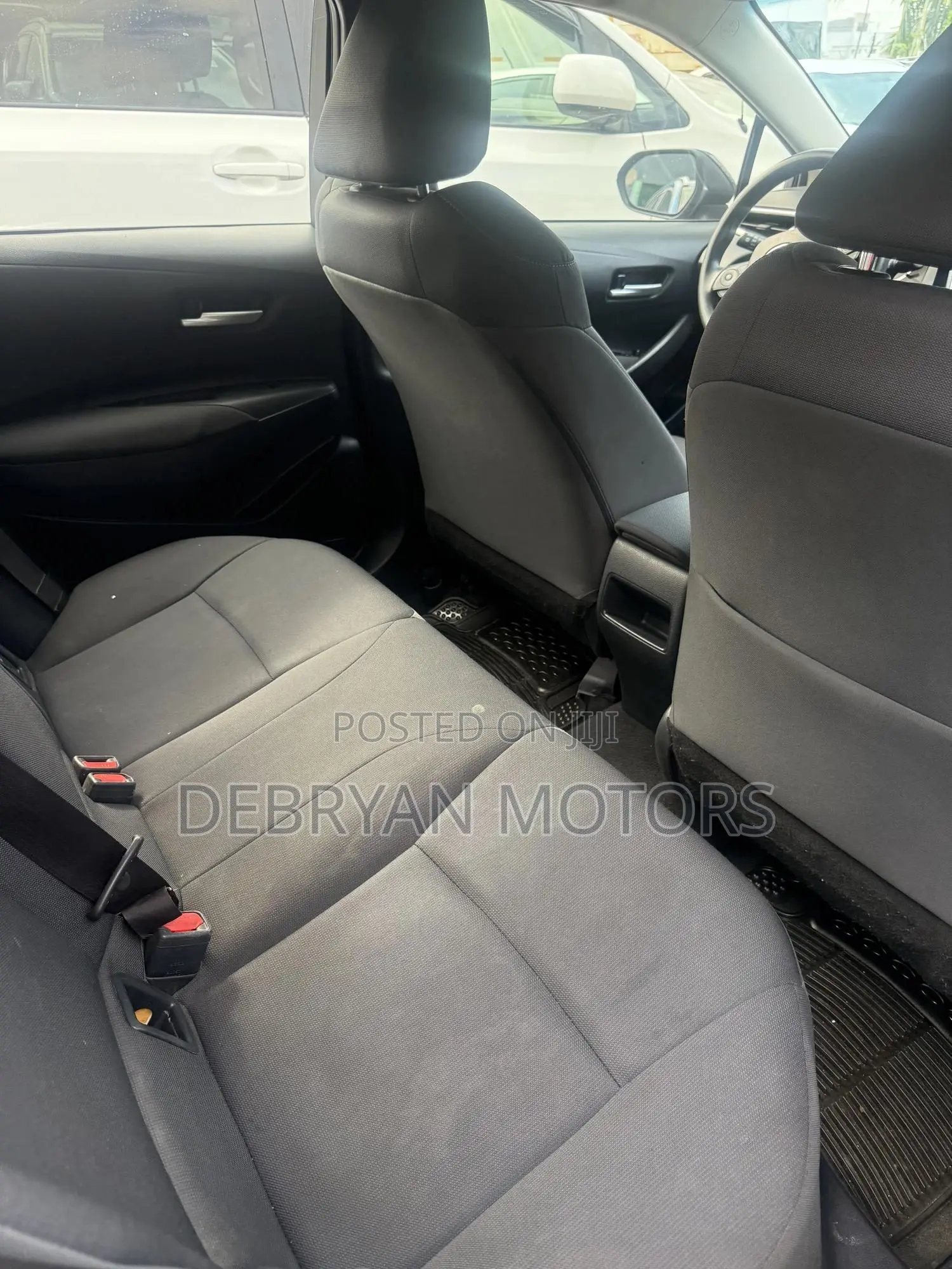 Toyota Corolla LE 2021 Blue