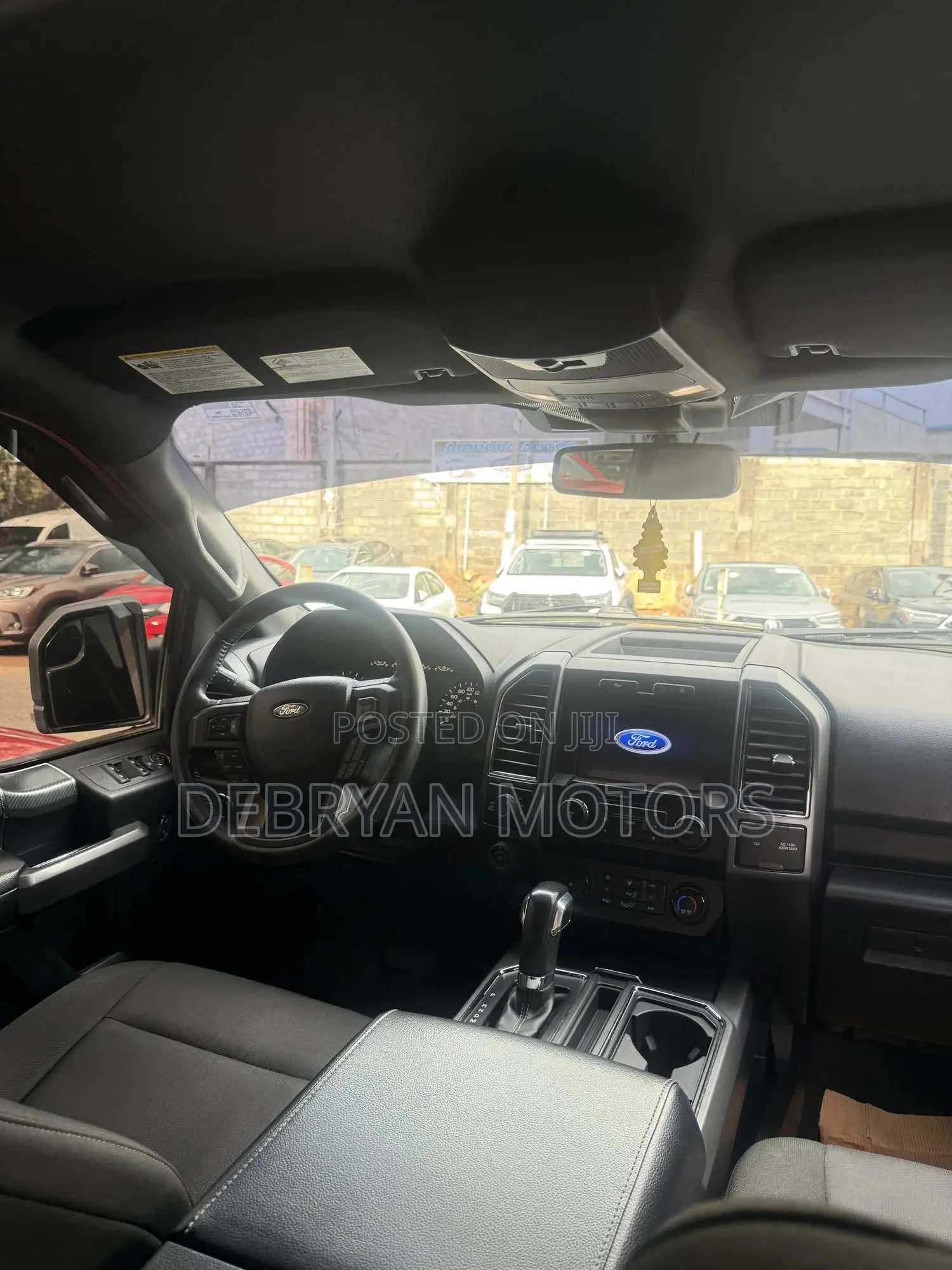 Ford F-150 XLT 4x4 SuperCrew Cab Styleside 5.5 ft. box 145 in. WB 2019