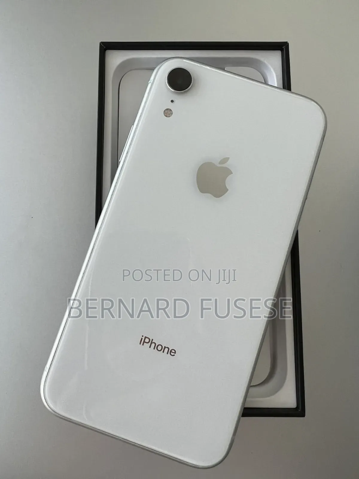 Apple iPhone XR 128 GB White