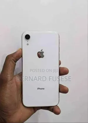 Apple iPhone XR 128 GB White