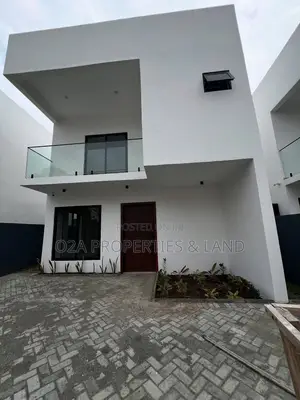 3bdrm House in North Legon for sale