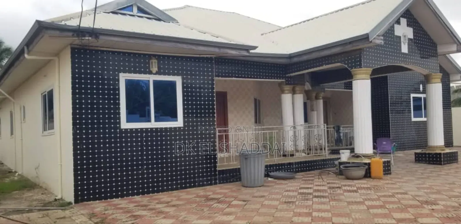 5bdrm House in Pokuase for rent