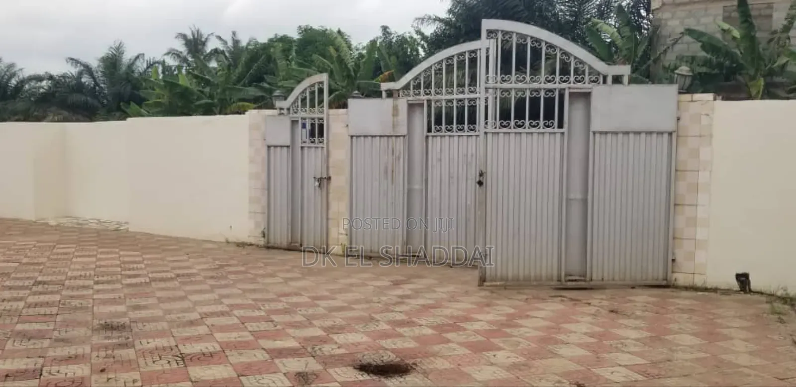 5bdrm House in Pokuase for rent