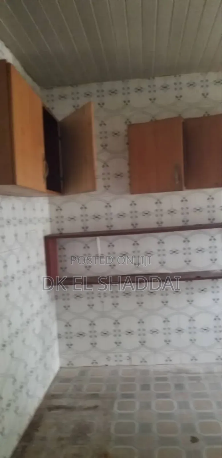5bdrm House in Pokuase for rent