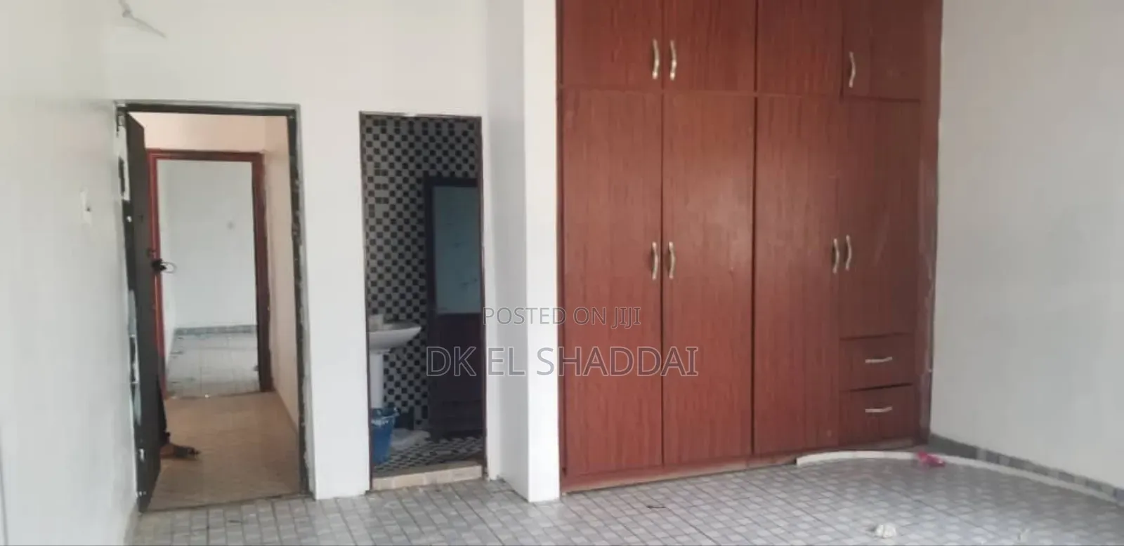 5bdrm House in Pokuase for rent