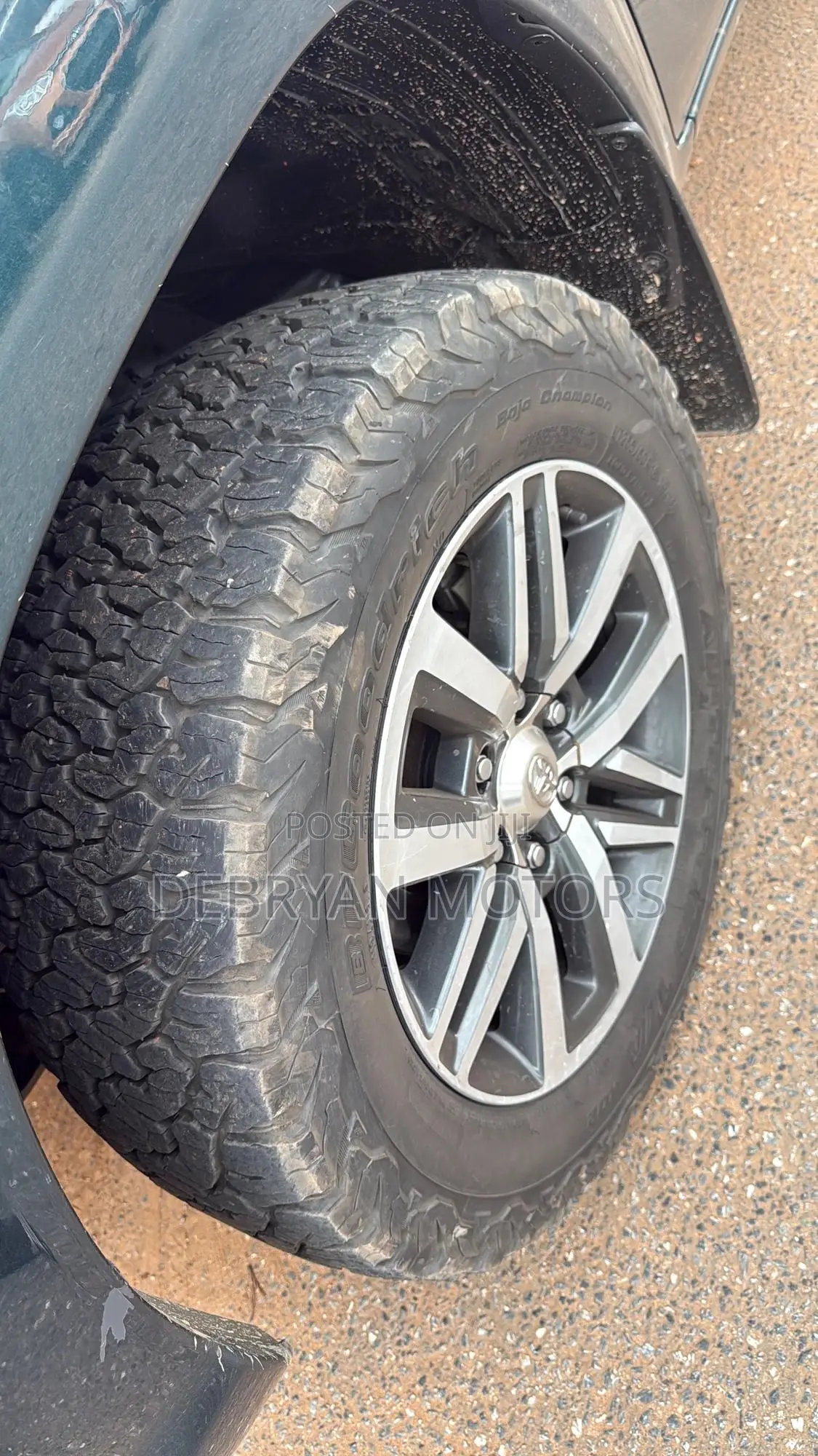 Toyota Hilux 2.4 Diesel 2020 Green