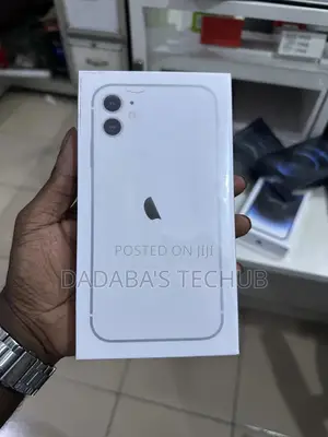 New Apple iPhone 11 64 GB White