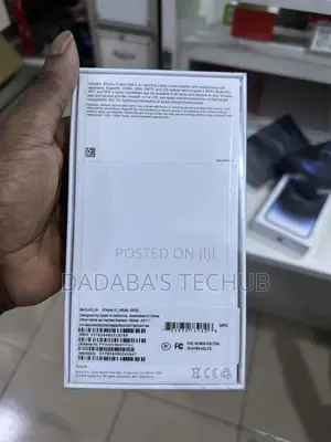 New Apple iPhone 11 64 GB White
