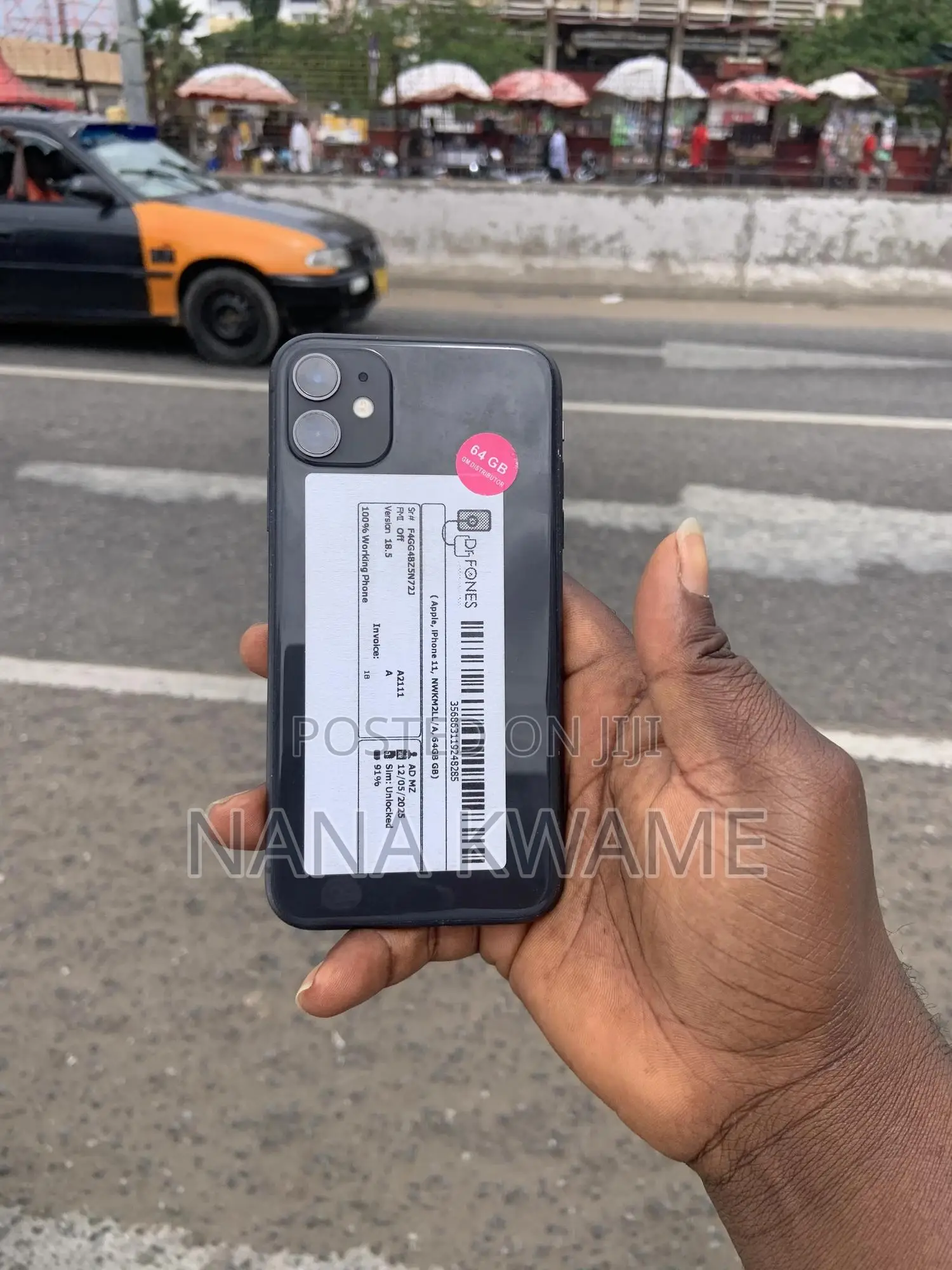 New Apple iPhone 11 64 GB Black