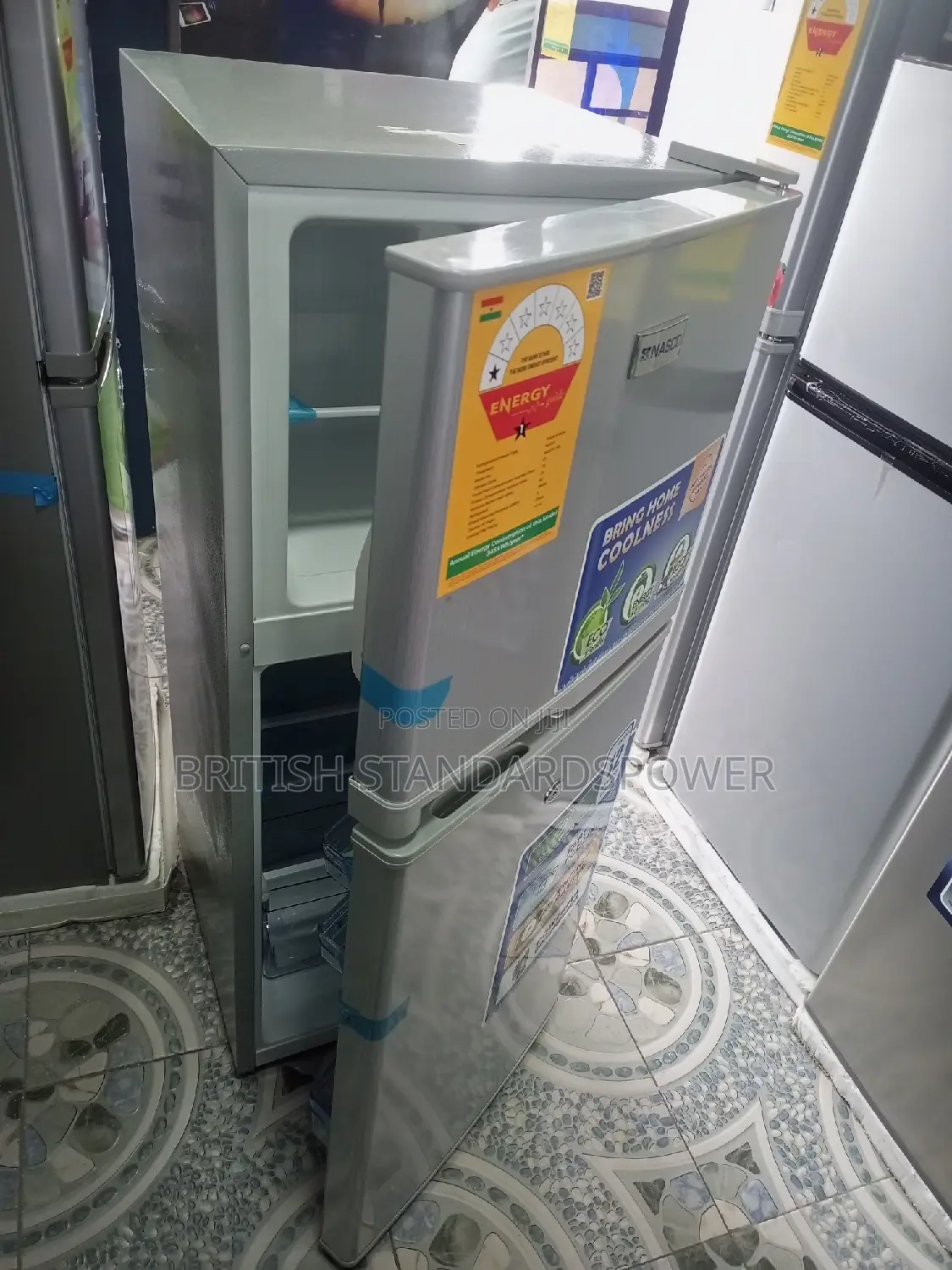Splendid Lock Security Nasco Fridge 3 Shelves Top Freezer