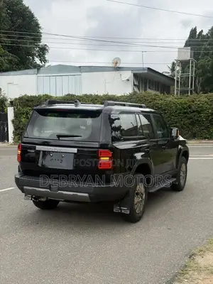 New Toyota Land Cruiser Prado 2.7 2024 Black
