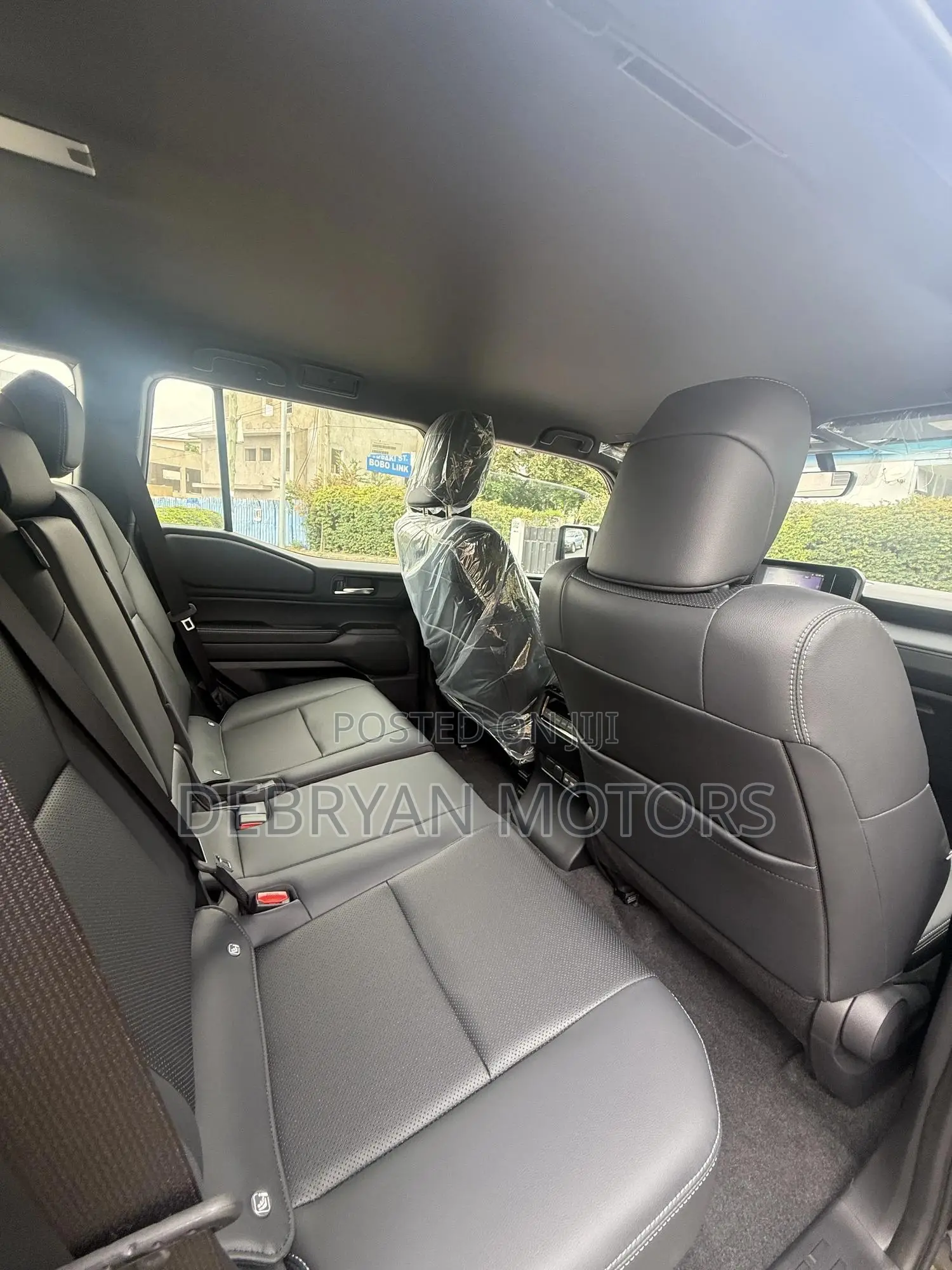 New Toyota Land Cruiser Prado 2.7 2024 Black