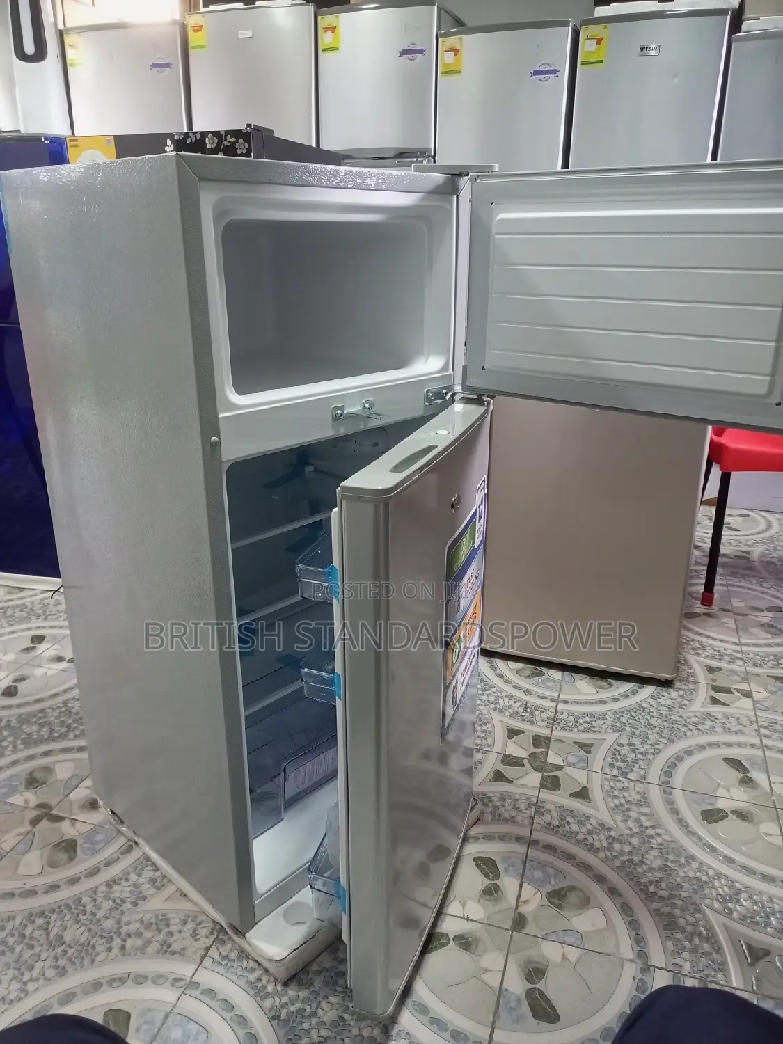 Impressive 3 Shelves Fridge Freezer Nasco Fridge Good 95l