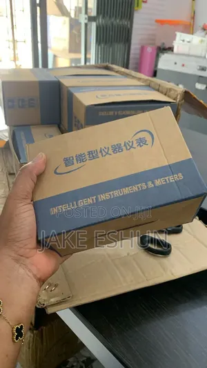 Xm18 White Face Temperature Controller