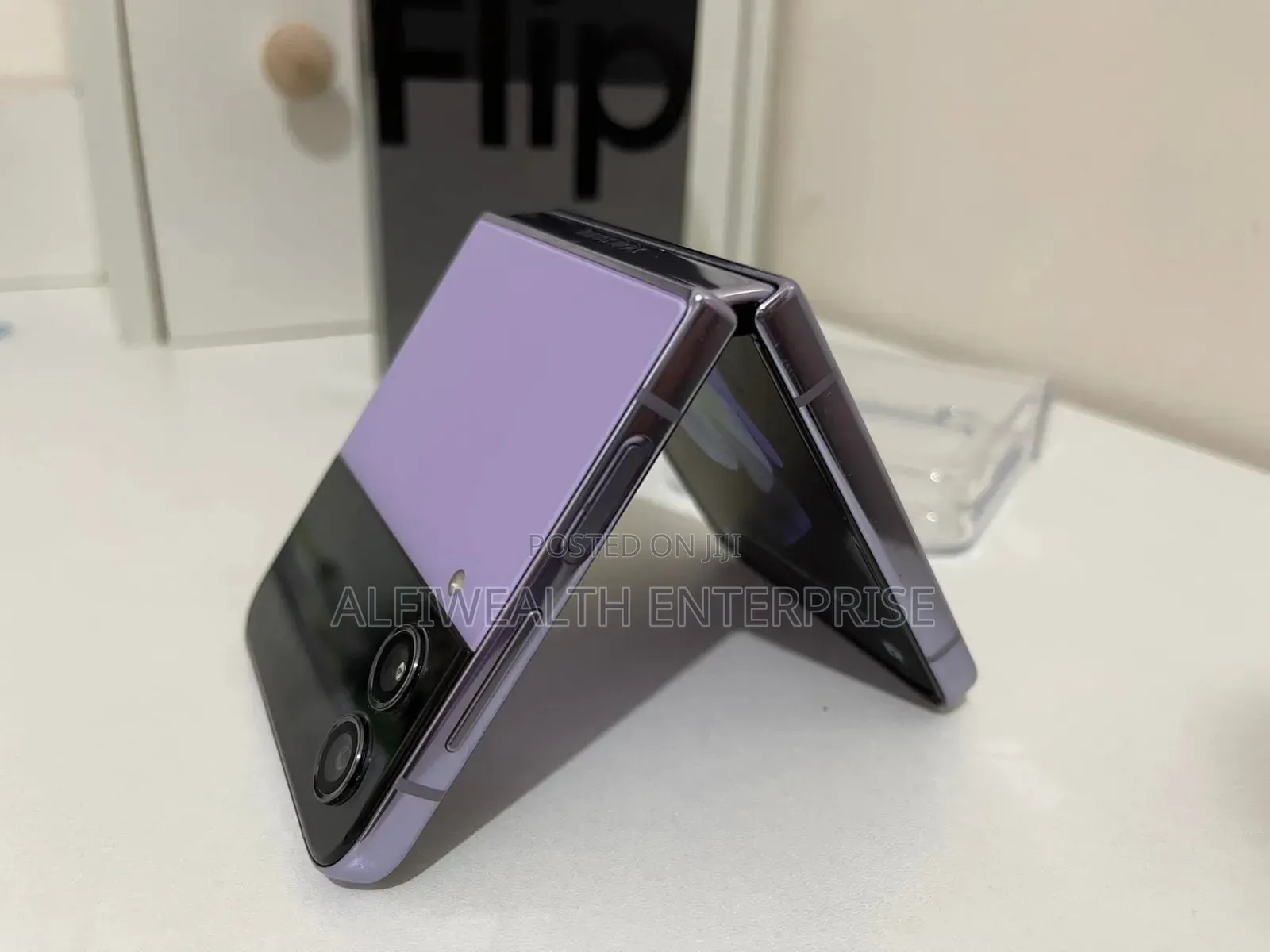 New Samsung Galaxy Z Flip4 256 GB Pink
