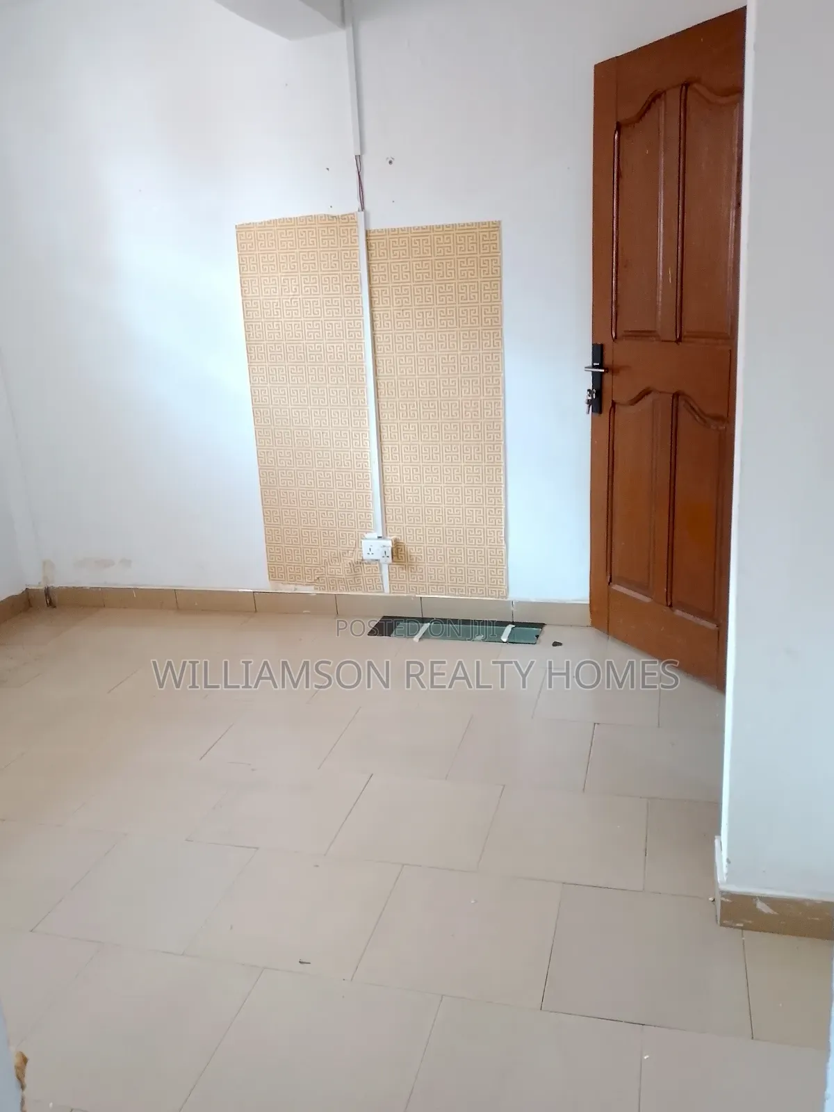 1bdrm Apartment in Community 18 Area, Spintex for rent