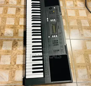 Yamaha PSR-E353 61-Key Portable Keyboard