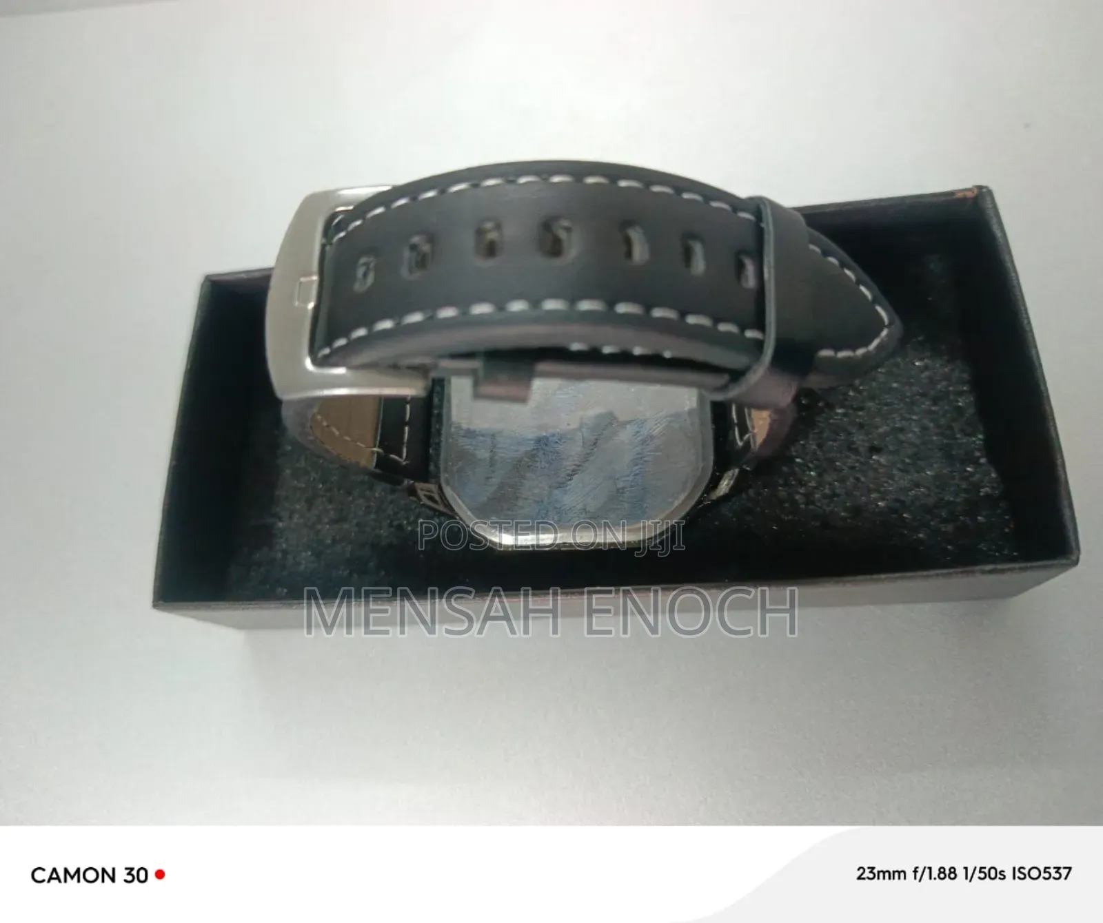 Men Executive Wrist Watch