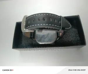 Men Executive Wrist Watch