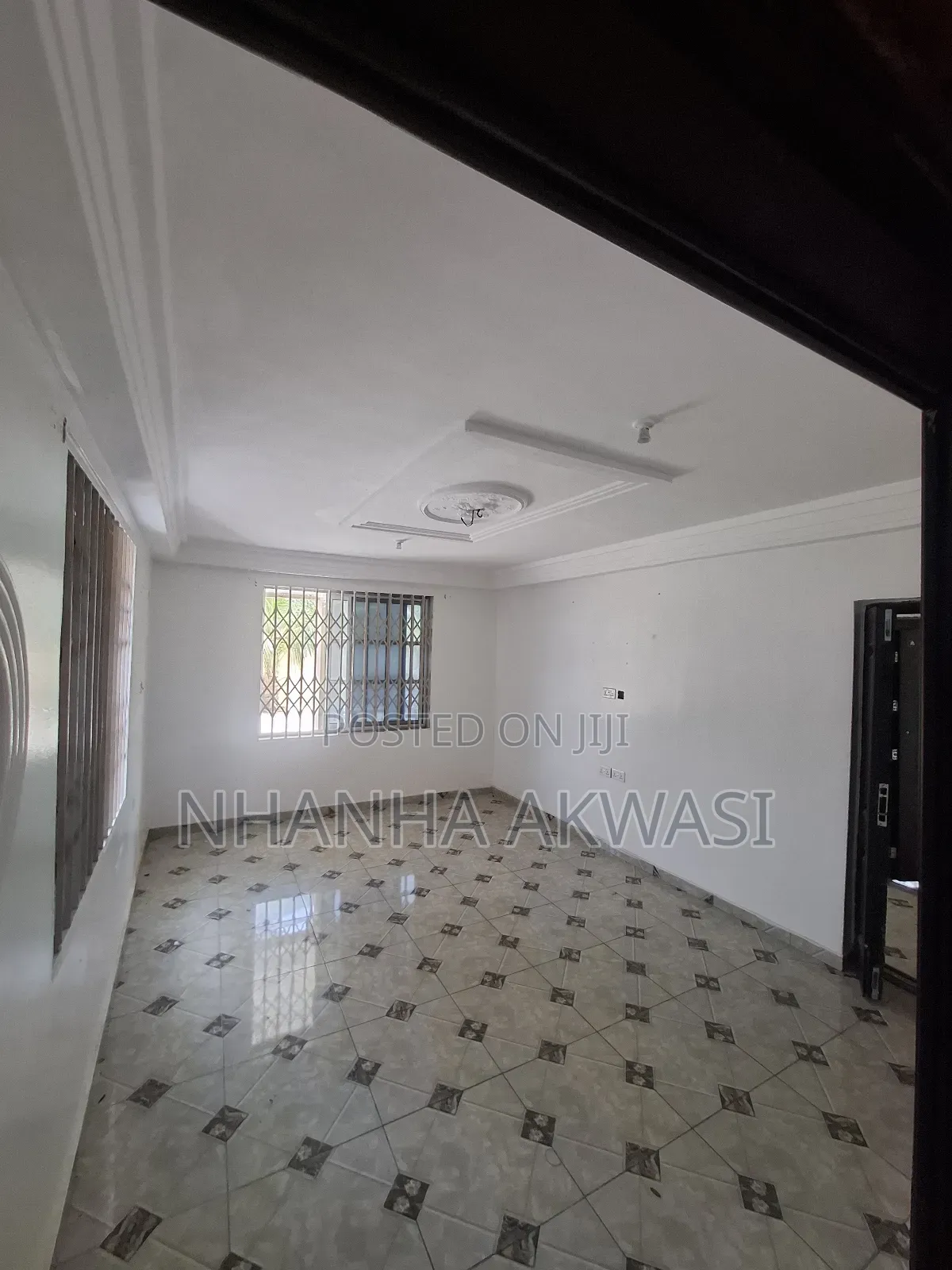 2bdrm Apartment in Klagon, Asuogyaman for rent