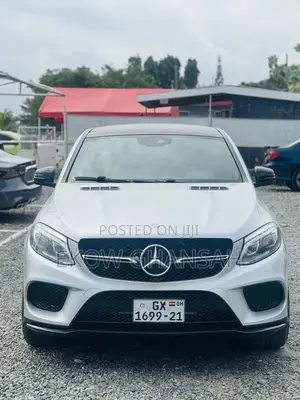 Mercedes-Benz GLE-Class 2018 Silver