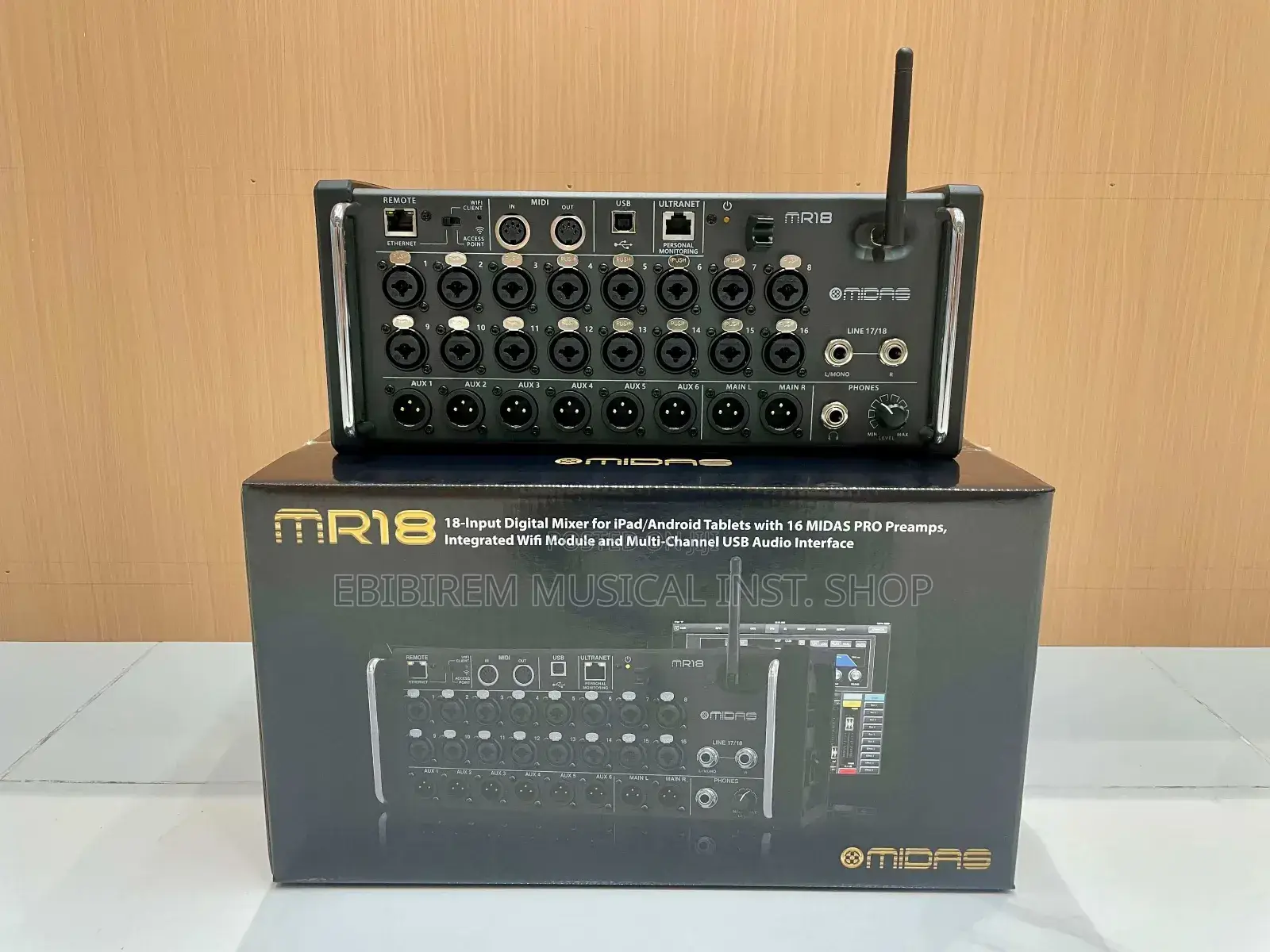 Midas Mr18 Digital Mixer Studio Speaker 18 Inputs
