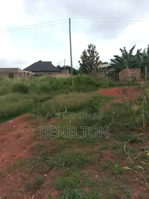 6bdrm Apartment in Aba Fresh, Sunyani Municipal for sale