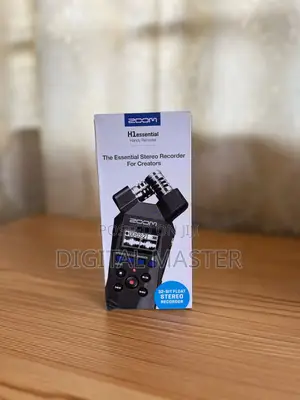 Zoom H1 Essential