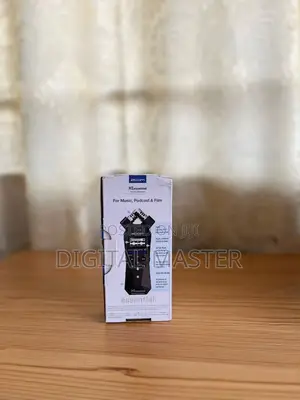 Zoom H1 Essential