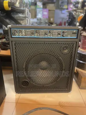 Photo - Peavey Kb300 Keyboard Combo