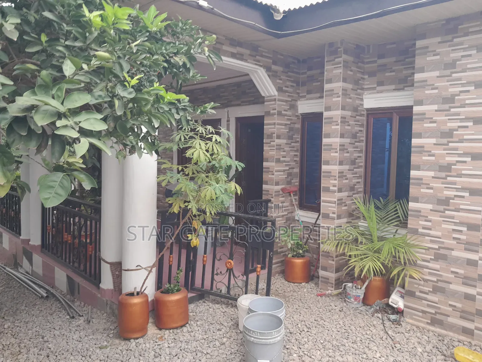 4bdrm House in Buoho Sasa, Kumasi Metropolitan for sale
