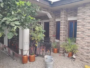 4bdrm House in Buoho Sasa, Kumasi Metropolitan for sale