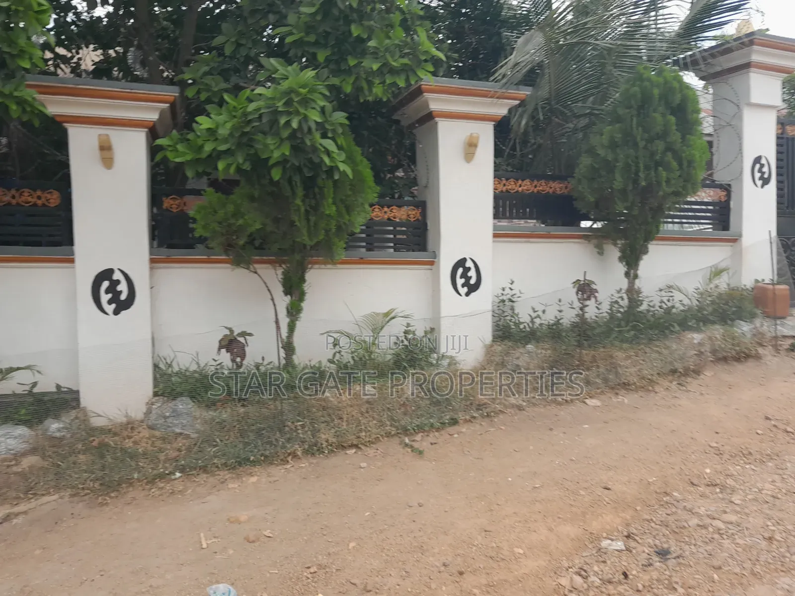 4bdrm House in Buoho Sasa, Kumasi Metropolitan for sale
