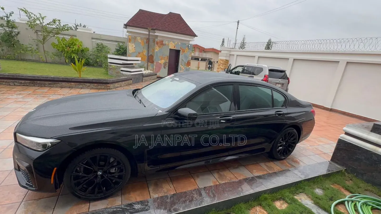 New BMW 740 2024 Black