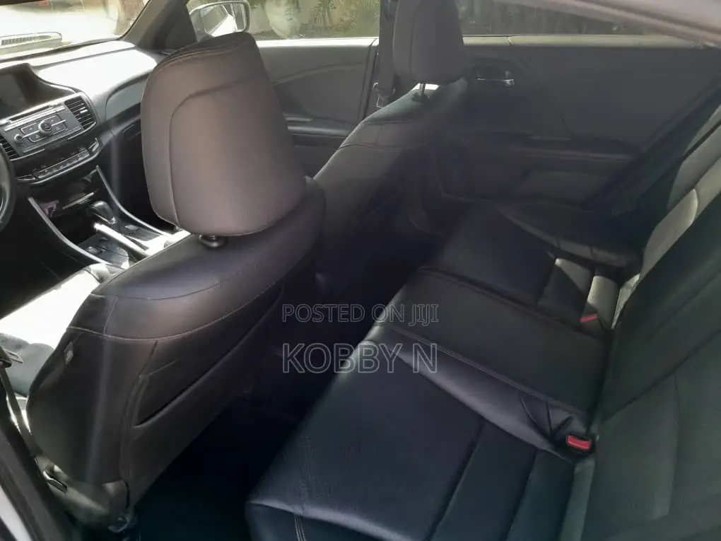 Honda Accord Sport SE 4dr Sedan FWD (2.4L 4cyl 2A) 2017 White
