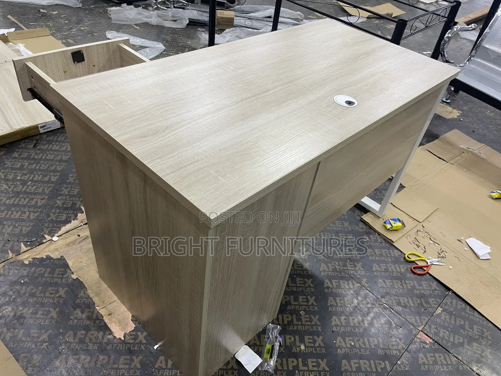Quality Portable Office Desk(Office Table)