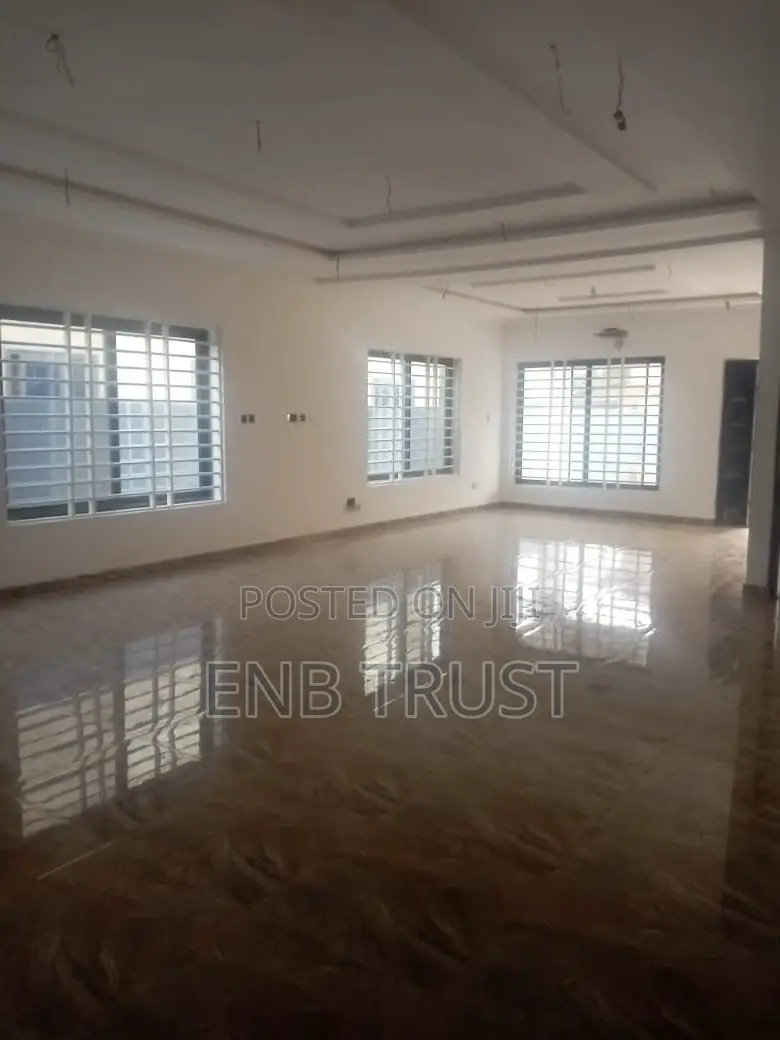 3bdrm House in Ablekuma Odumase, Ga South Municipal for sale