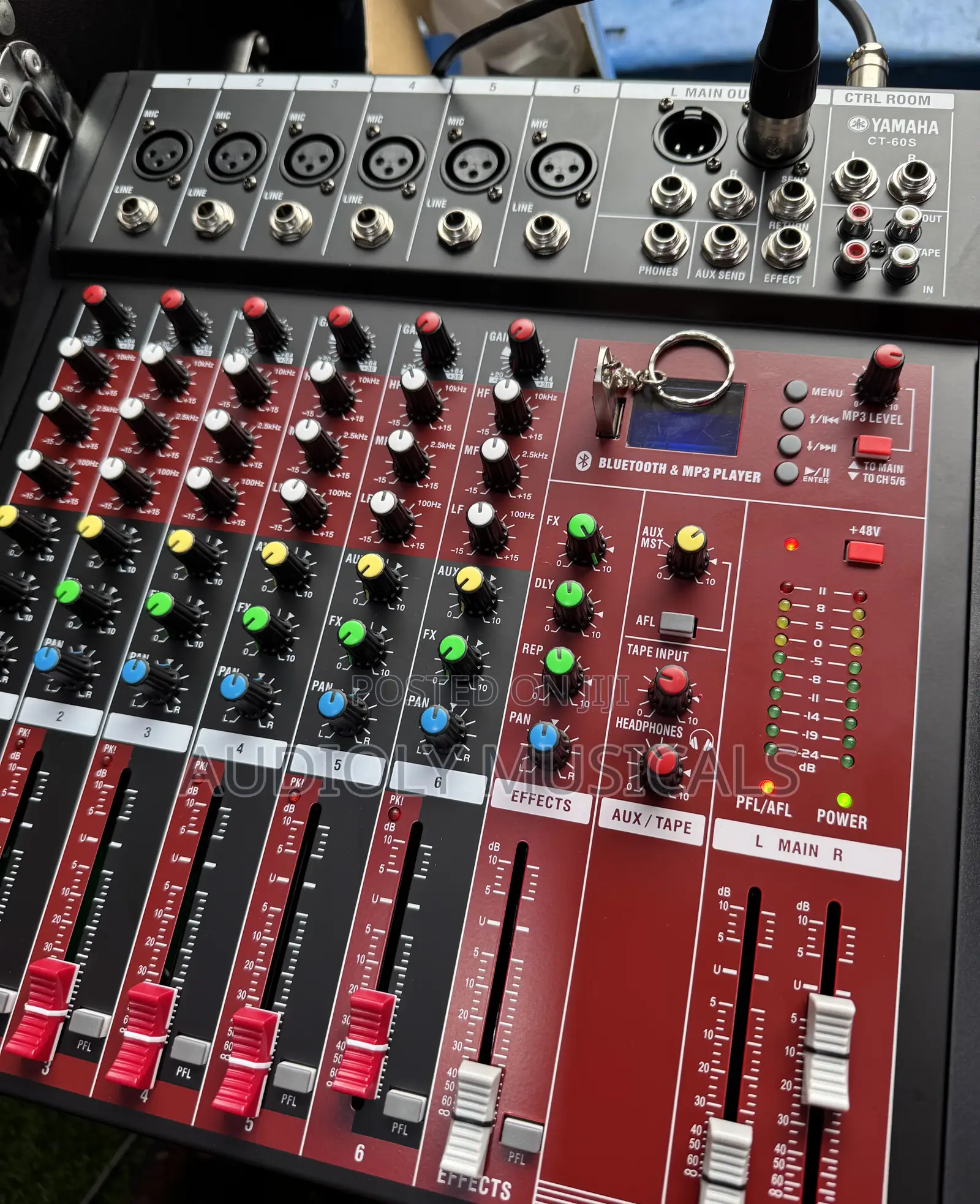 Professional Mixing Console 6- Channel With Sound Card